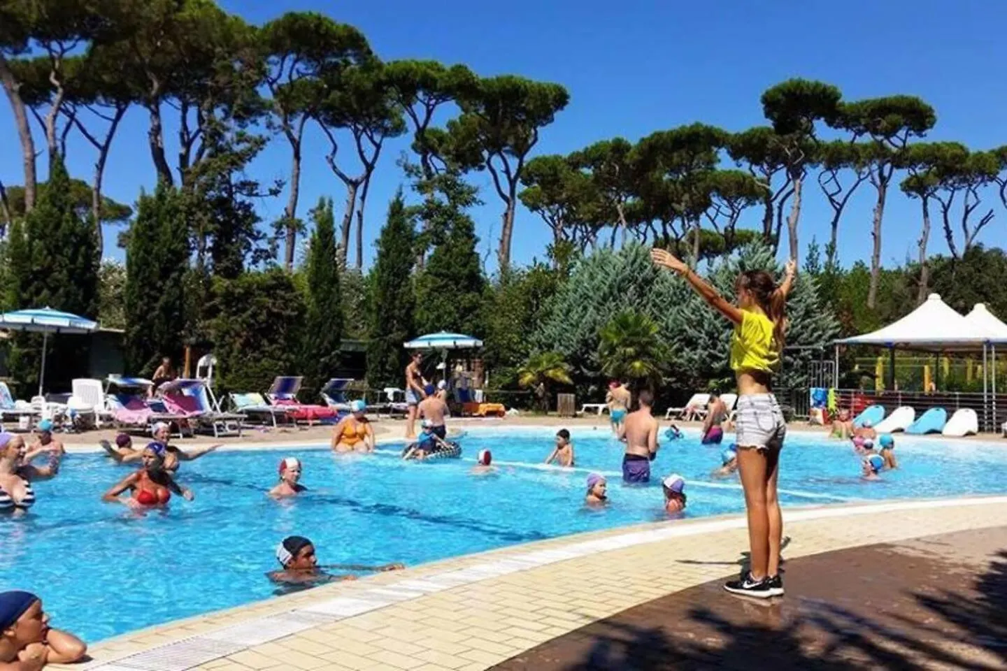 Dağ evi Comfortable Campsite-Chalet G16 Tuscany Near Sea Viareggio İtalya