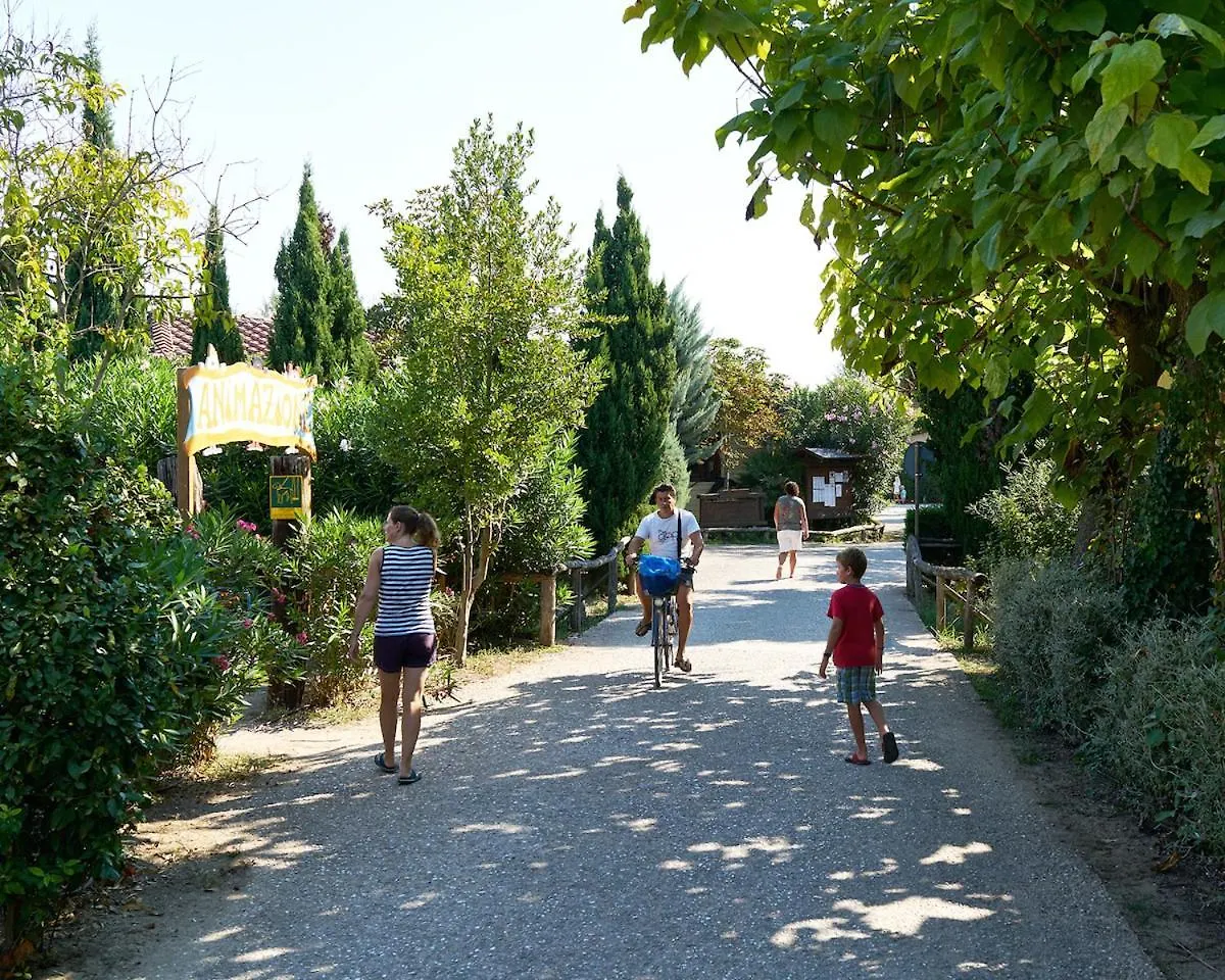 בקתה וירג'יו Comfortable Campsite-Chalet G16 Tuscany Near Sea