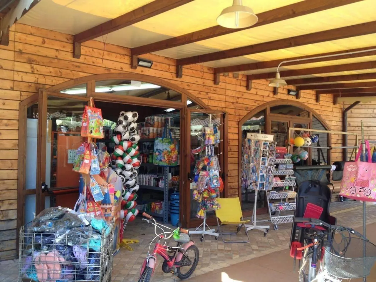 Comfortable Campsite-Chalet G16 Tuscany Near Sea Viareggio Dağ evi