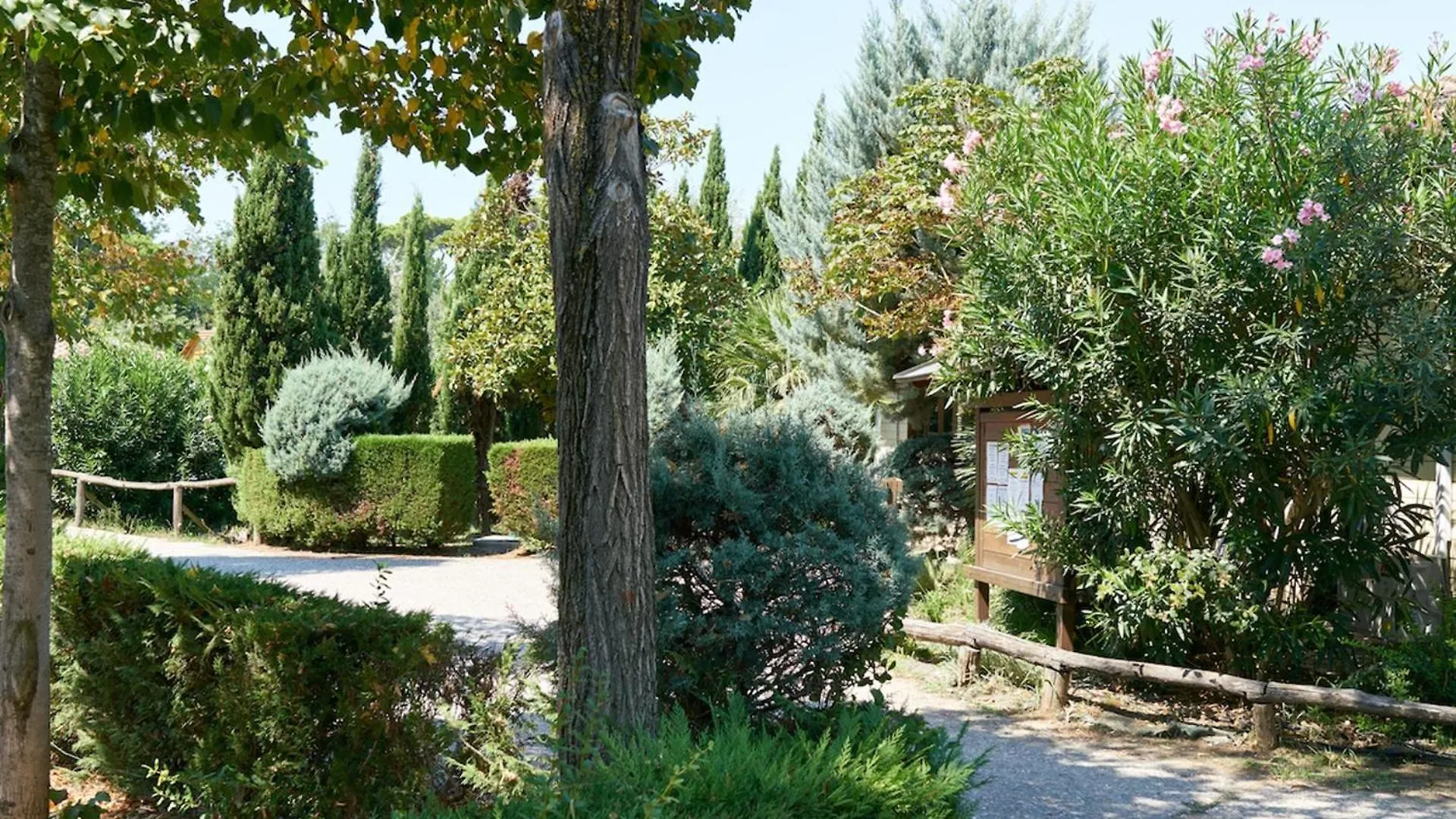 Comfortable Campsite-Chalet G16 Tuscany Near Sea Viareggio 0*,  İtalya
