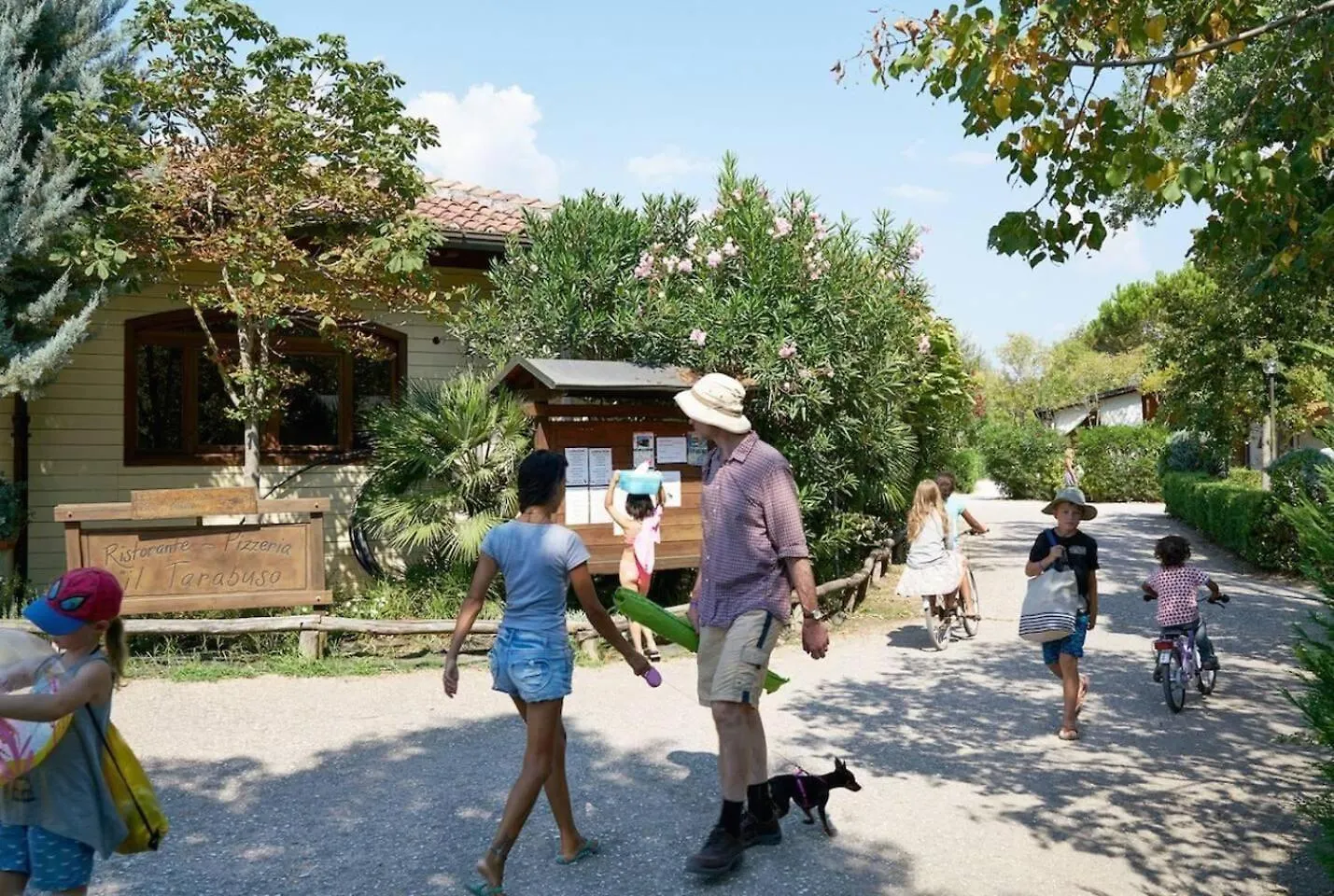 Dağ evi Comfortable Campsite-Chalet G16 Tuscany Near Sea Viareggio